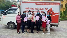 TrườngTiểu học Phan Chu Trinh hưởng ứng phong trào Hiến máu tình nguyện