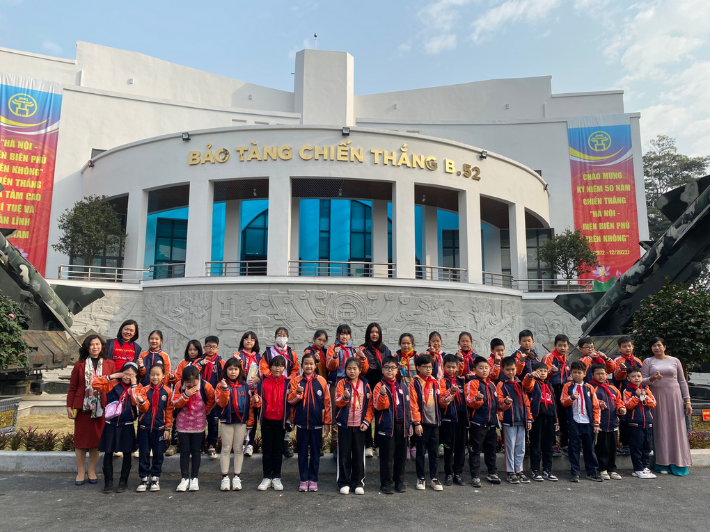 Học sinh trường Tiểu học Phan Chu Trinh tham gia Hành trình  “Hà Nội – Điện Biên Phủ trên không” tại Bảo tàng B52