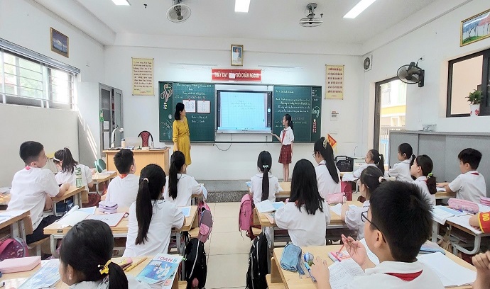 Tổ chuyên môn khối 5 trường Tiểu học Phan Chu trinh tích cực tham gia  Hội giảng - Hội học chào mừng 41 năm ngày Nhà giáo Việt Nam 20-11