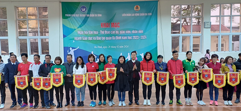 Trường TH Phan Chu Trinh tham gia “Ngày hội Văn hóa - Thể thao cán bộ, giáo viên, nhân viên ngành GDĐT quận Ba Đình” năm hoc 2023-2024